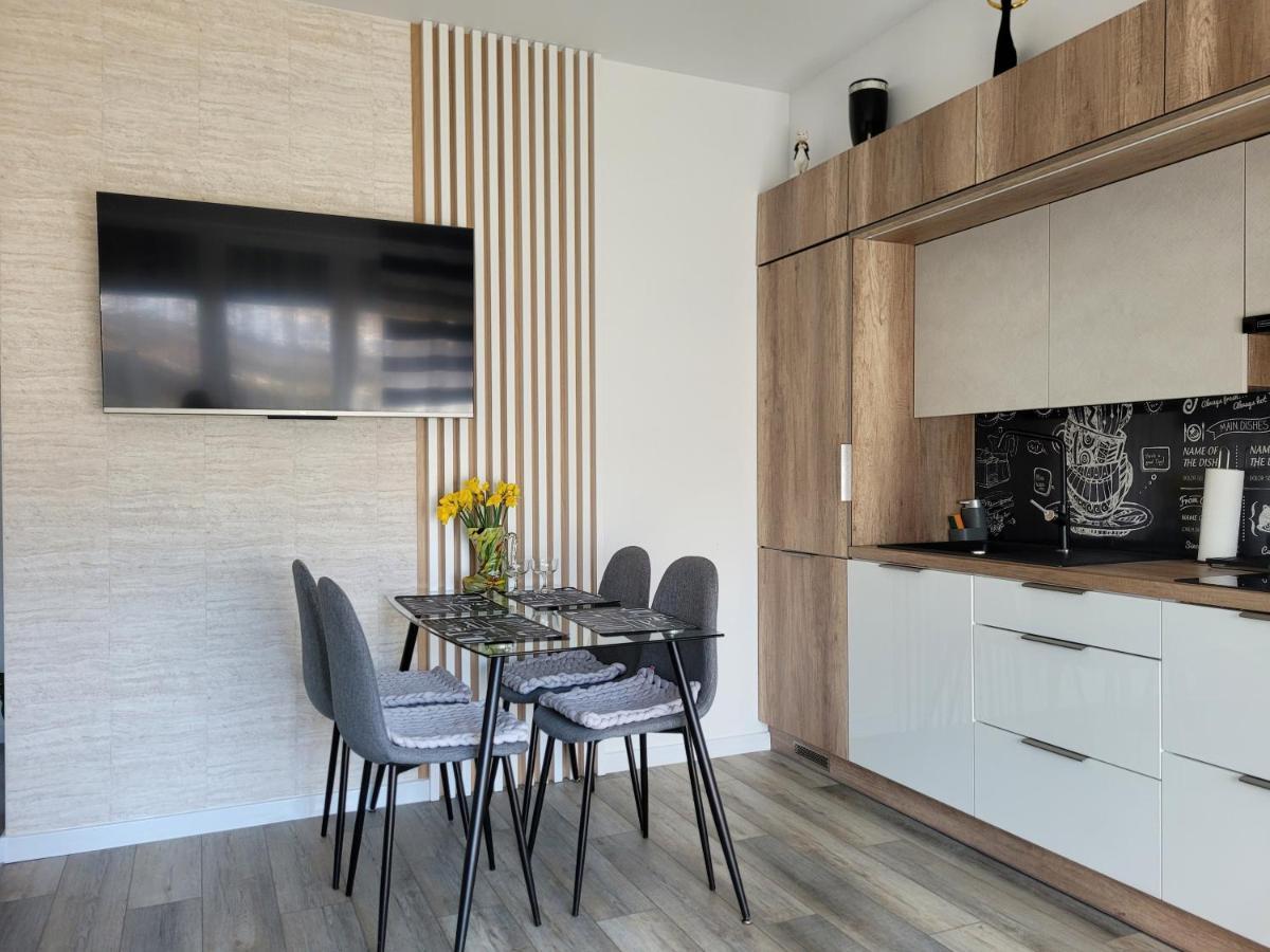 Apartament Nina Jelenia Góra Extérieur photo